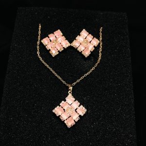 Paste Marmaid Nacklace