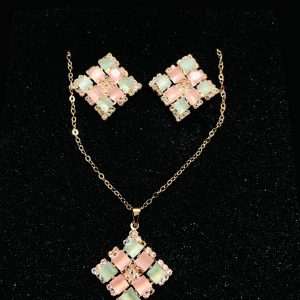 PastePinky Marmaid Nacklace